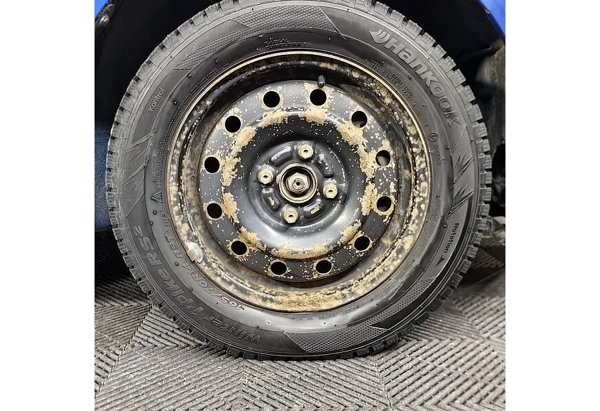 Suzuki Splash 1.2 MT (86 л.с.) Синий в АВИЛОН. Слайд №9