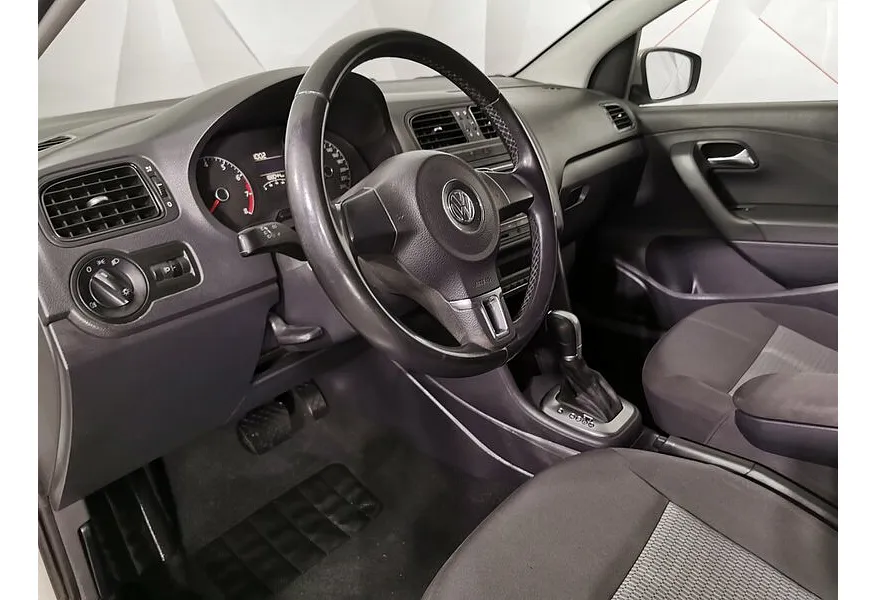 Volkswagen Polo 1.6 Tiptronic (105 л.с.) Comfortline Желтый в АВИЛОН. Слайд №15