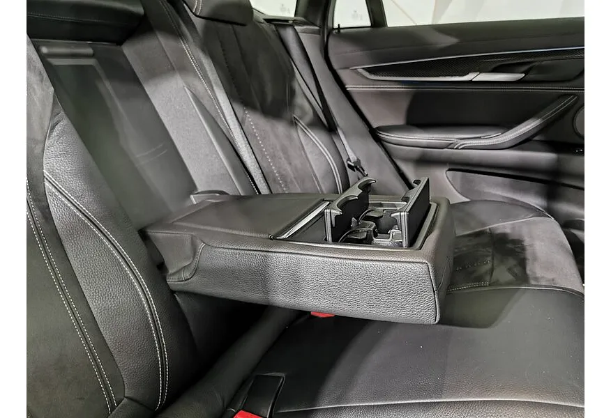 BMW X6 xDrive30d Steptroniс (249 л.с.) Белый в АВИЛОН. Слайд №21