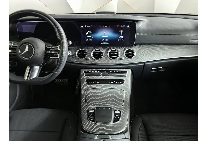 Mercedes-Benz E-Класс E 350 4MATIC 9G-TRONIC (299 л.с.) Черный в АВИЛОН. Слайд №15