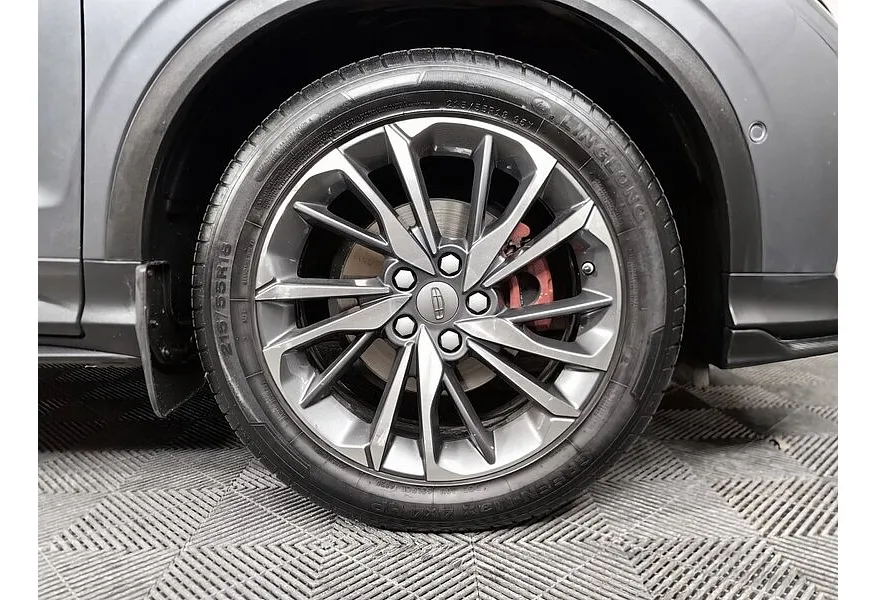 Geely Coolray 1.5T 7DCT 2WD (150 л.с.) Flagship Серый в АВИЛОН. Слайд №9