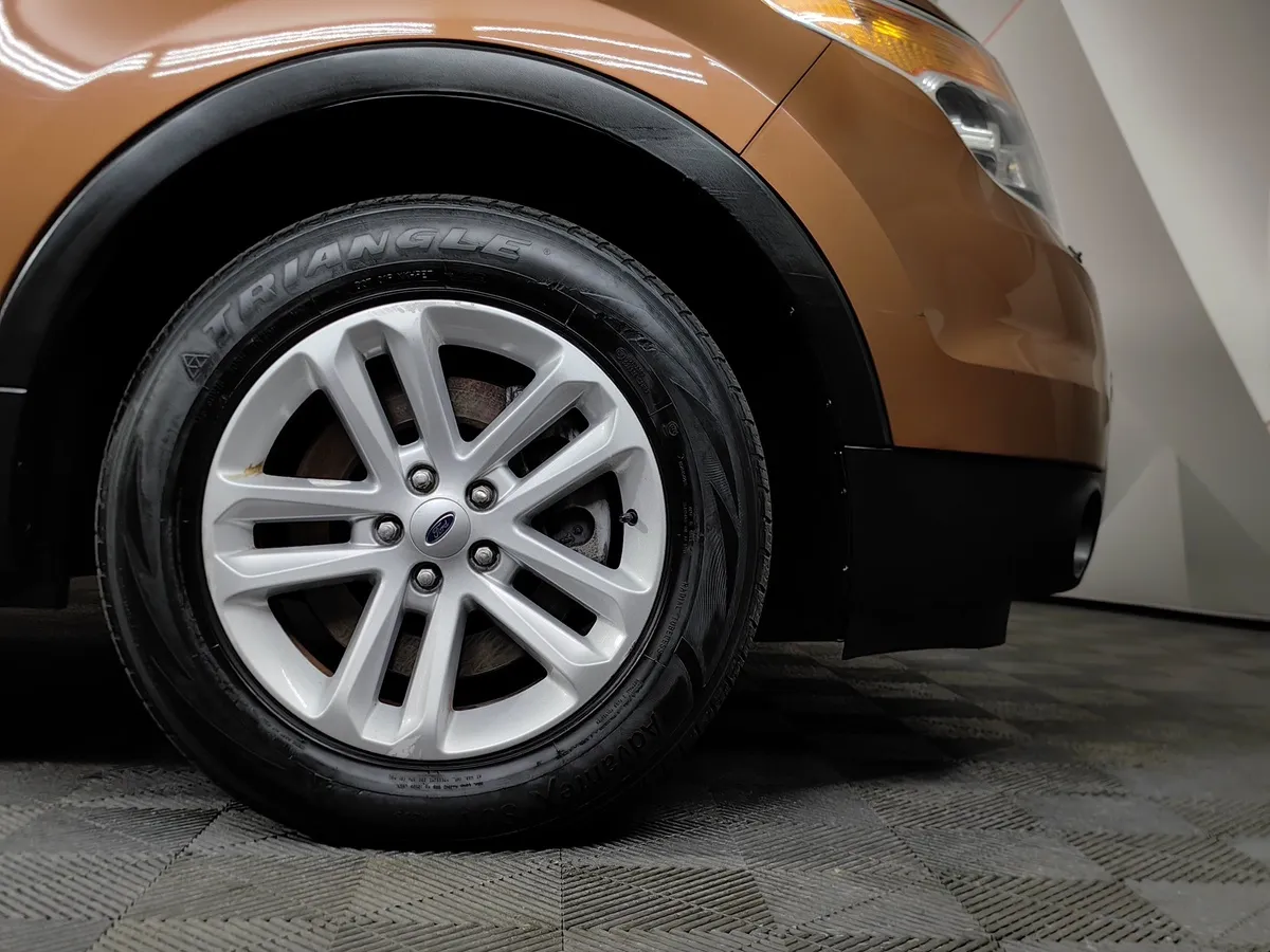 Ford Explorer 3.5 SelectShift 4WD (249 л.с.) Limited Plus Коричневый в АВИЛОН. Слайд №9