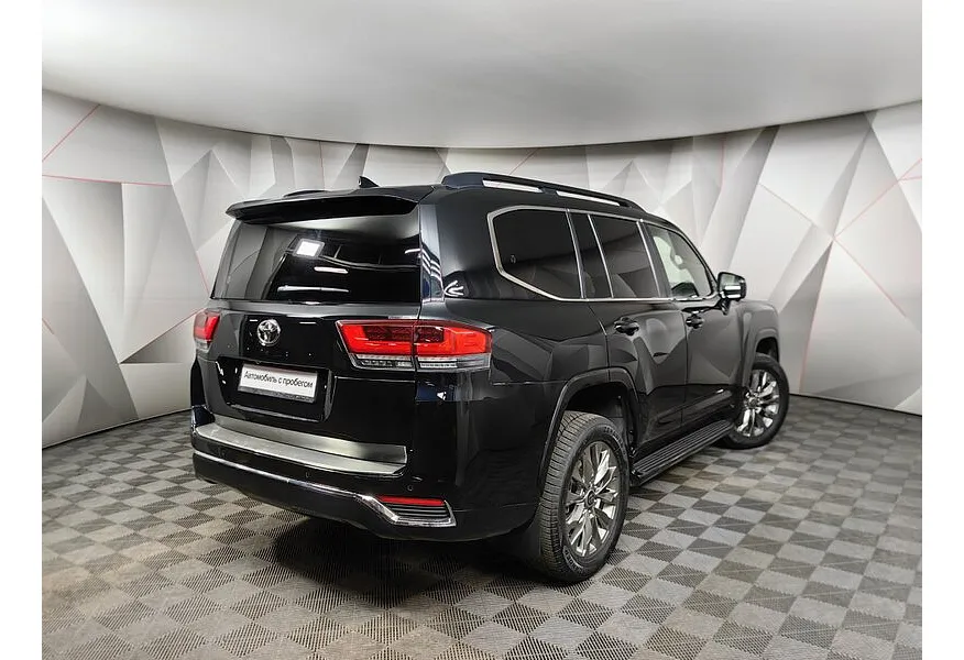 Toyota Land Cruiser 4.0 V6 AT 4WD (275 л.с.) VX Черный в АВИЛОН. Слайд №2