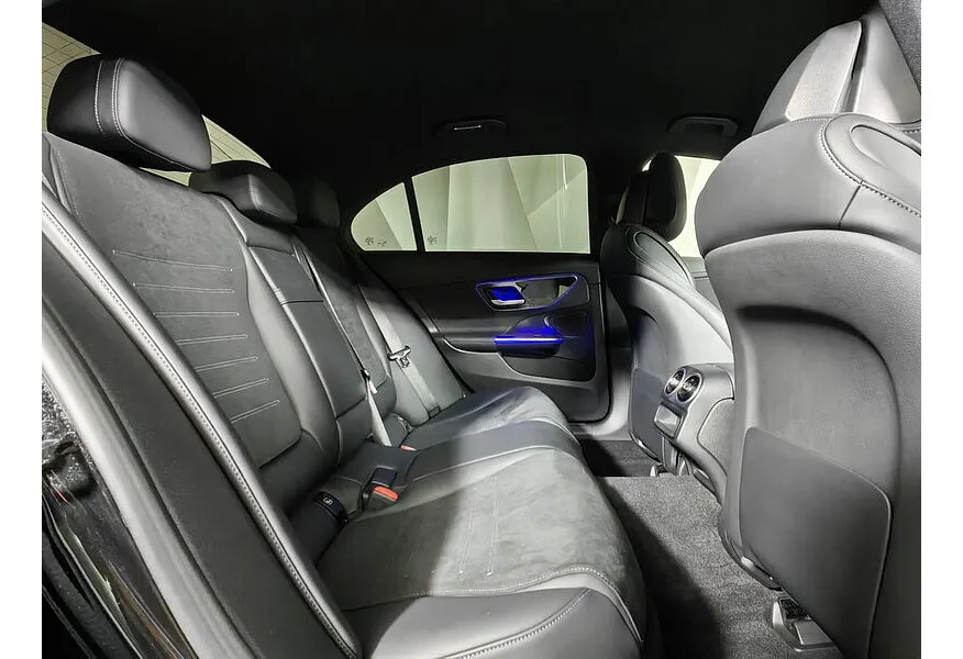 Mercedes-Benz C-Класс C 200 4MATIC (197 л.с.) Sport Plus Черный в АВИЛОН. Слайд №15