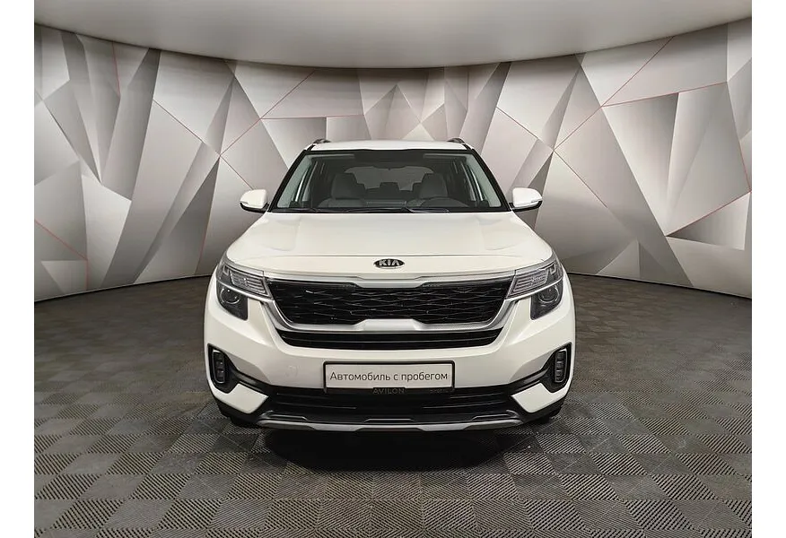 Kia Seltos 2.0 MPI 4WD IVT (149 л.с.) Style Белый в АВИЛОН. Слайд №7