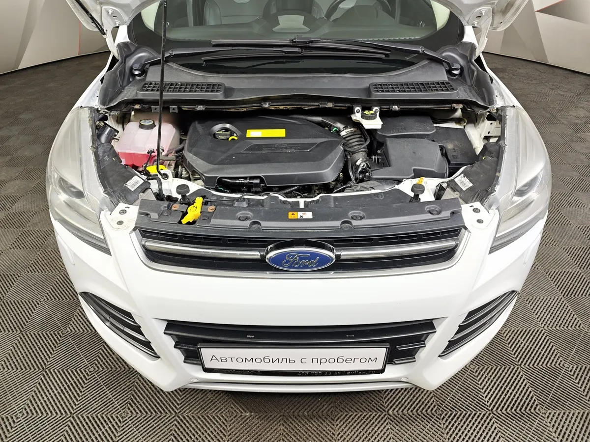Ford Kuga 1.6 EcoBoost AT AWD (182 л.с.) Titanium Белый в АВИЛОН. Слайд №11