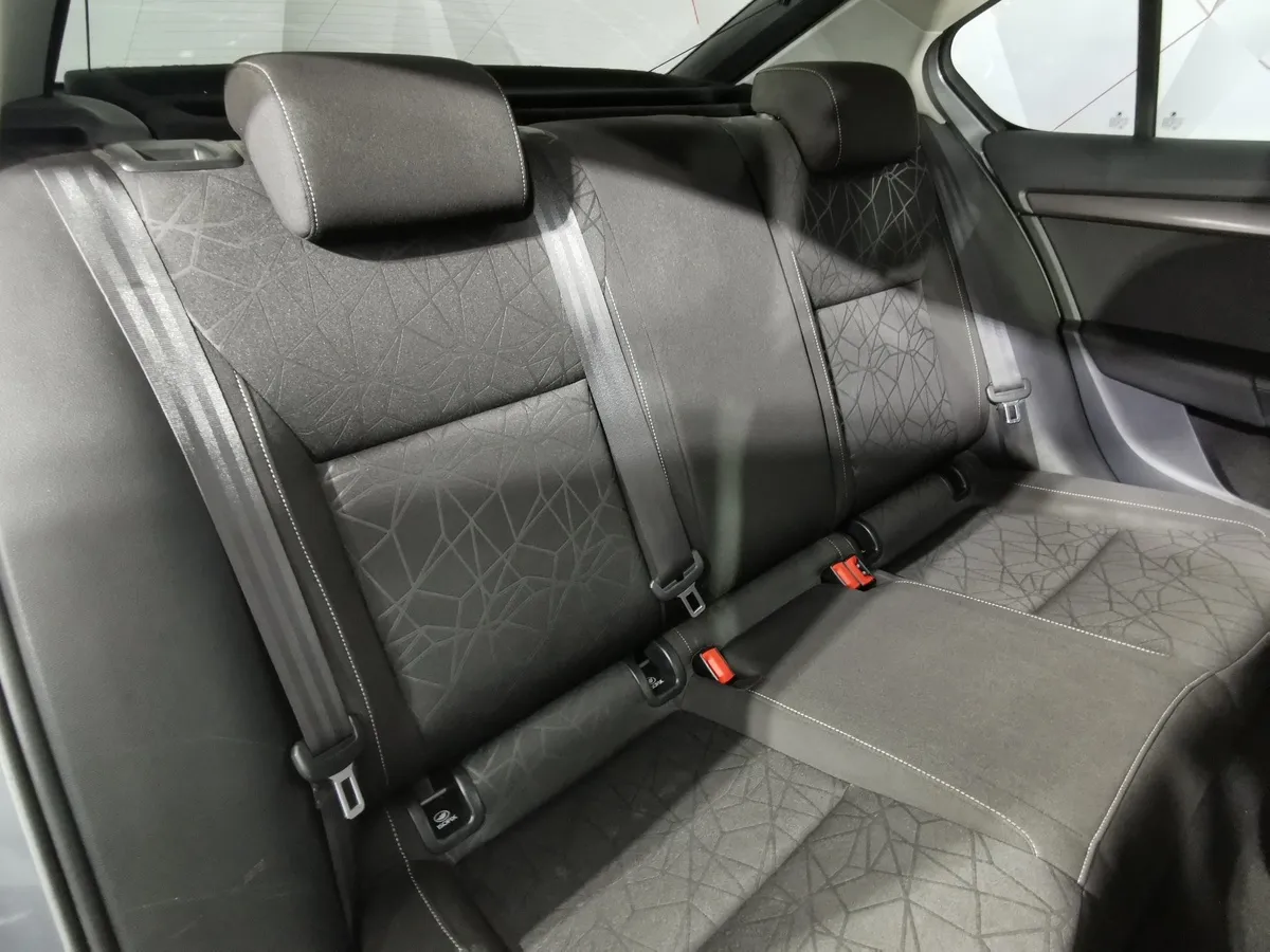 Skoda Octavia 1.4 TSI DSG (150 л.с.) Ambition Серый в АВИЛОН. Слайд №16
