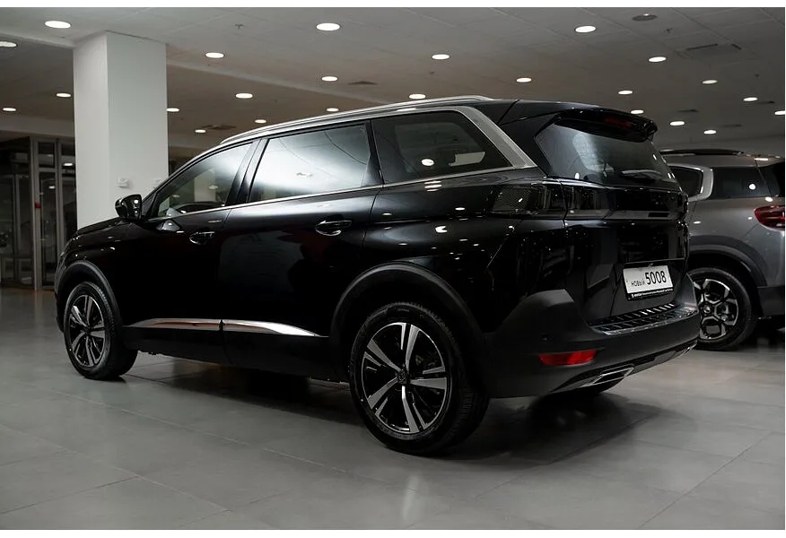 АВИЛОН - Peugeot 5008 1.8 THP ATN8 (211 л.с.) ALLURE Черный - slide 3