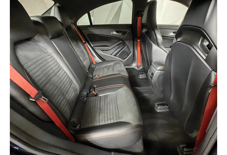 Mercedes-Benz CLA CLA 45 AMG 7G-DCT 4MATIC (381 л.с.) Особая серия Синий в АВИЛОН. Слайд №16