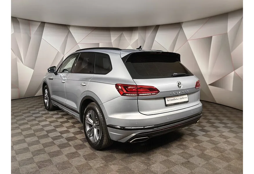 Volkswagen Touareg 2.0 TSI Tiptronic 4Motion (249 л.с.) Respect Серый в АВИЛОН. Слайд №4