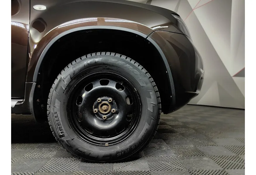 Nissan Terrano 1.6 MT AWD (114 л.с.) Коричневый в АВИЛОН. Слайд №9