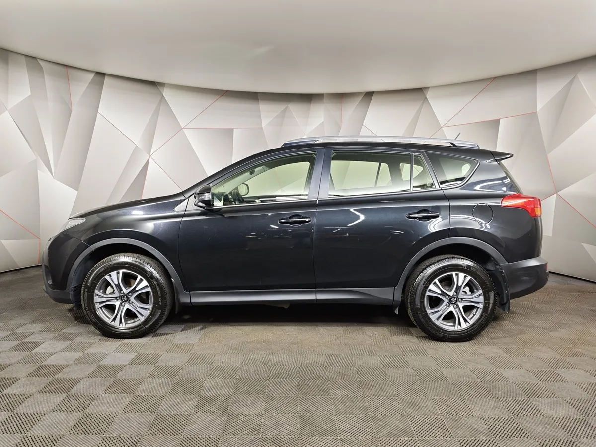 Toyota RAV4 2.2 TD AT (150 л.с.) Черный в АВИЛОН. Слайд №5