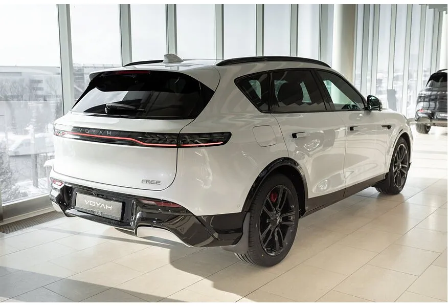 Voyah Free EVR 1.5 AT AWD (510 л.с.) Sport + Белый в АВИЛОН. Слайд №6