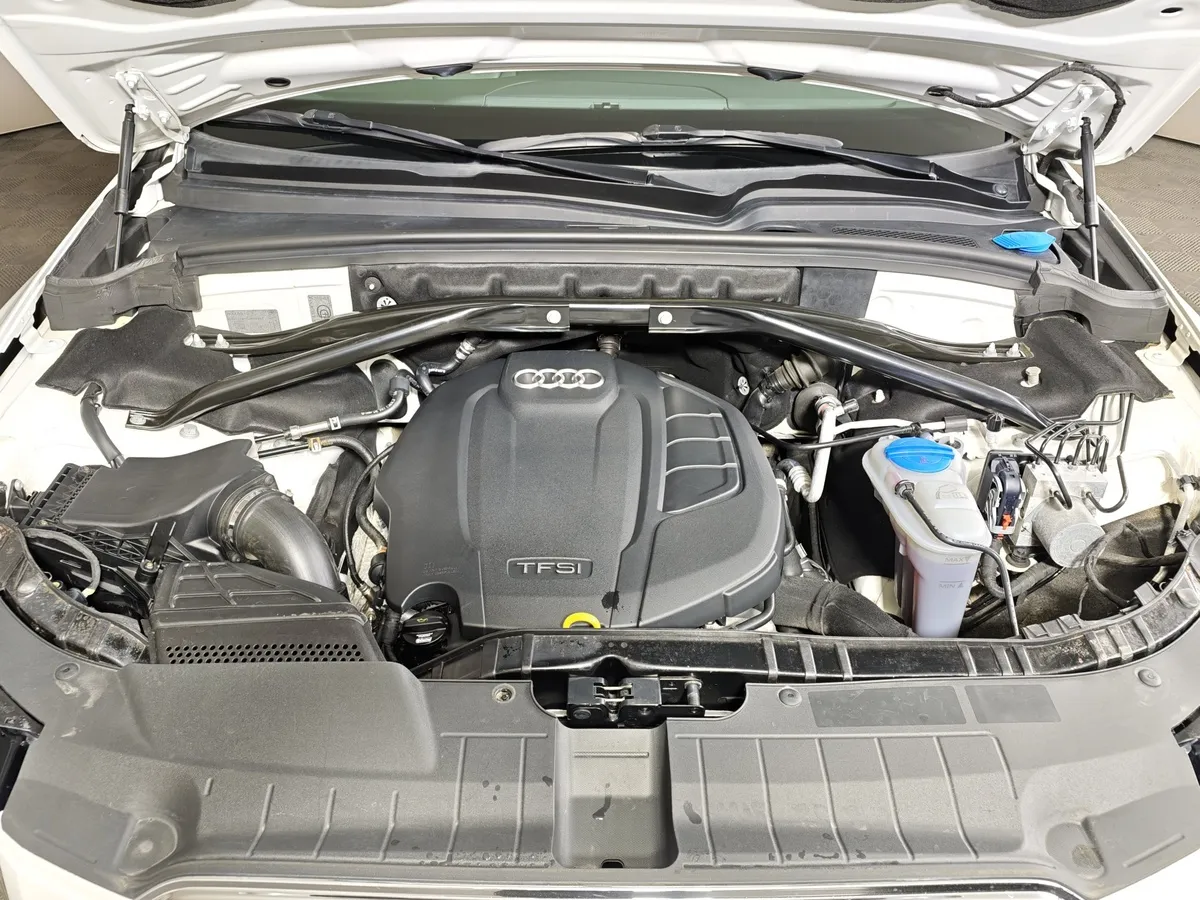 Audi Q5 2.0 TFSI Tiptronic quattro (225 л.с.) Белый в АВИЛОН. Слайд №10