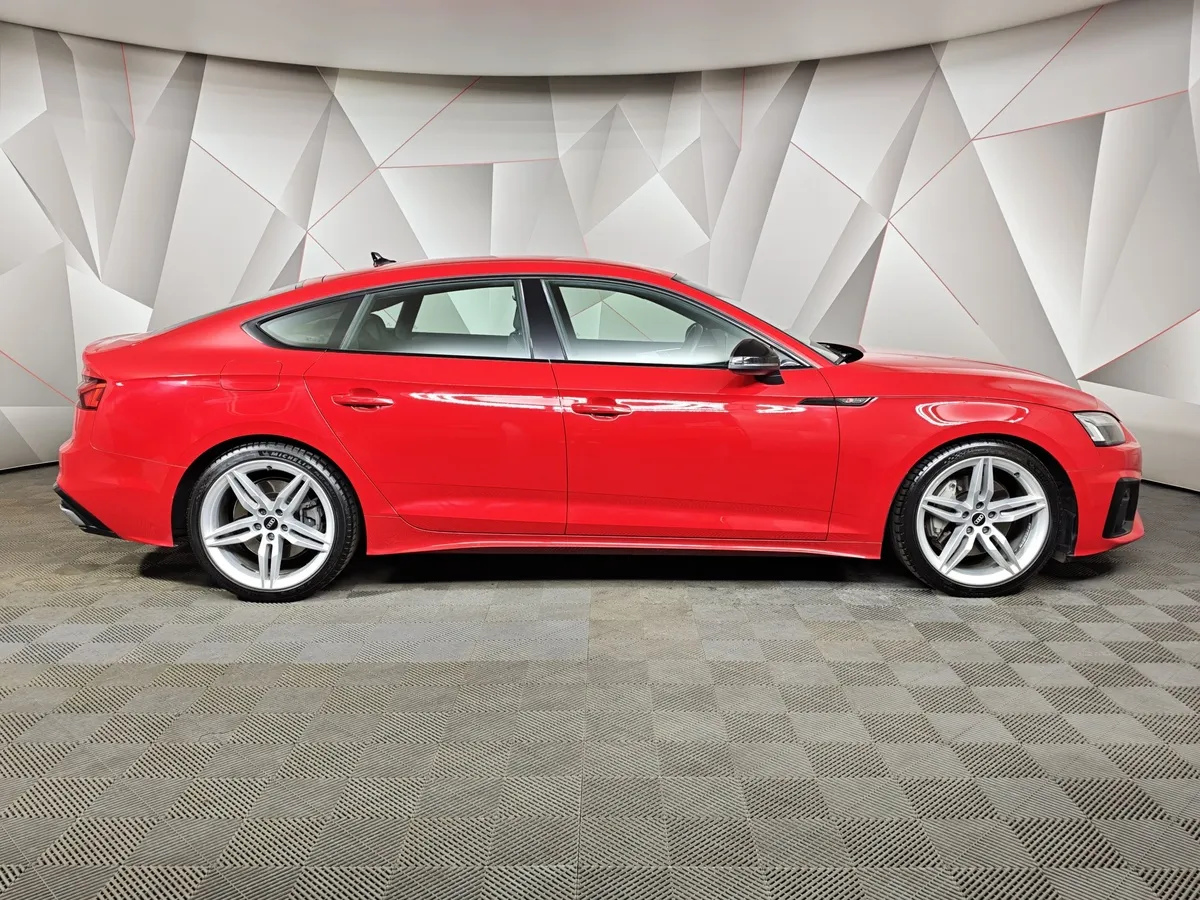 Audi A5 2.0 TFSI S tronic quattro (249 л.с.) Sport Красный в АВИЛОН. Слайд №6
