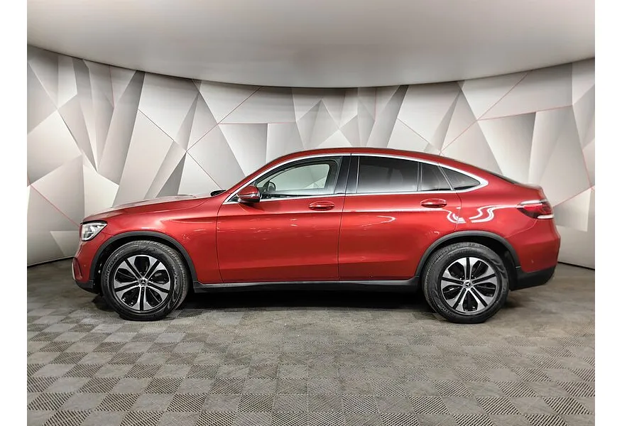 Mercedes-Benz GLC Купе 220 d 9G-TRONIC 4MATIC (194 л.с.) Premium Красный в АВИЛОН. Слайд №5