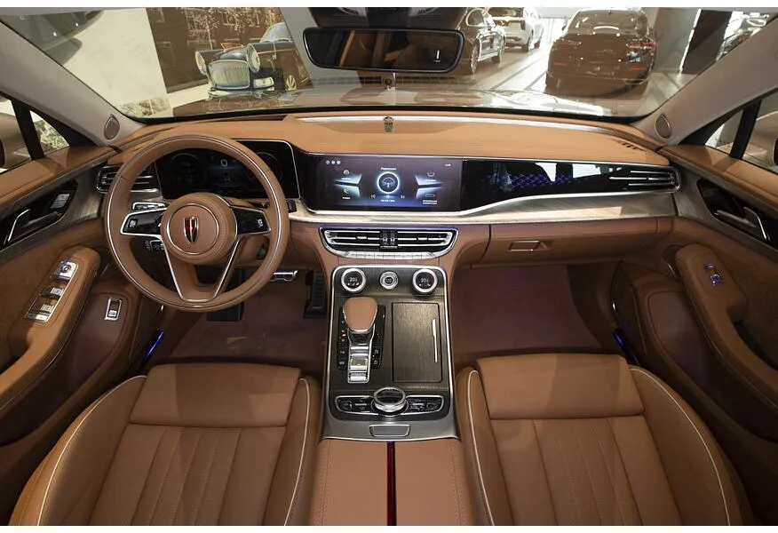 АВИЛОН - Hongqi H9 2.0T AT (245 л.с.) Deluxe   Комбинированный - slide 5
