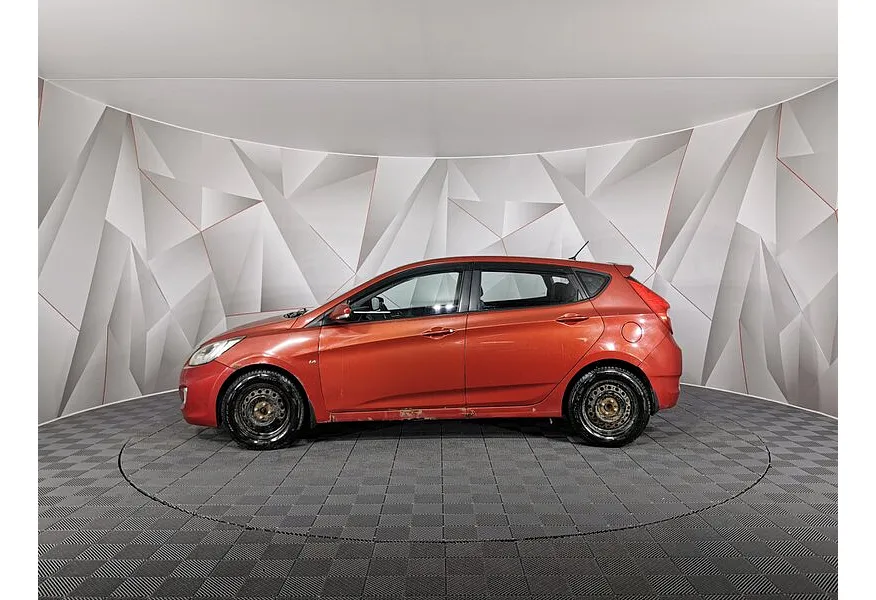 Hyundai Solaris 1.6 AT (123 л.с.) Active Красный в АВИЛОН. Слайд №5