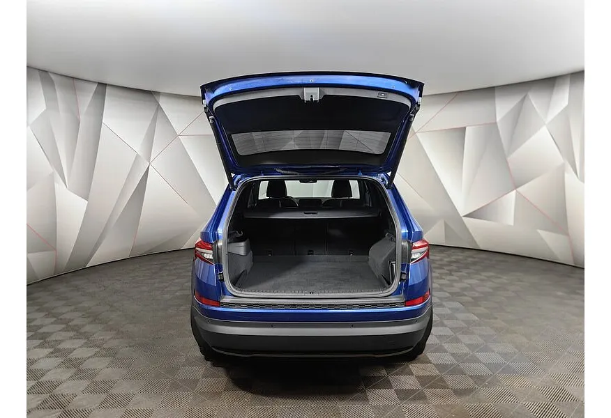 АВИЛОН - Skoda Kodiaq 2.0 TDI DSG 4X4 (150 л.с.) Синий - slide 16