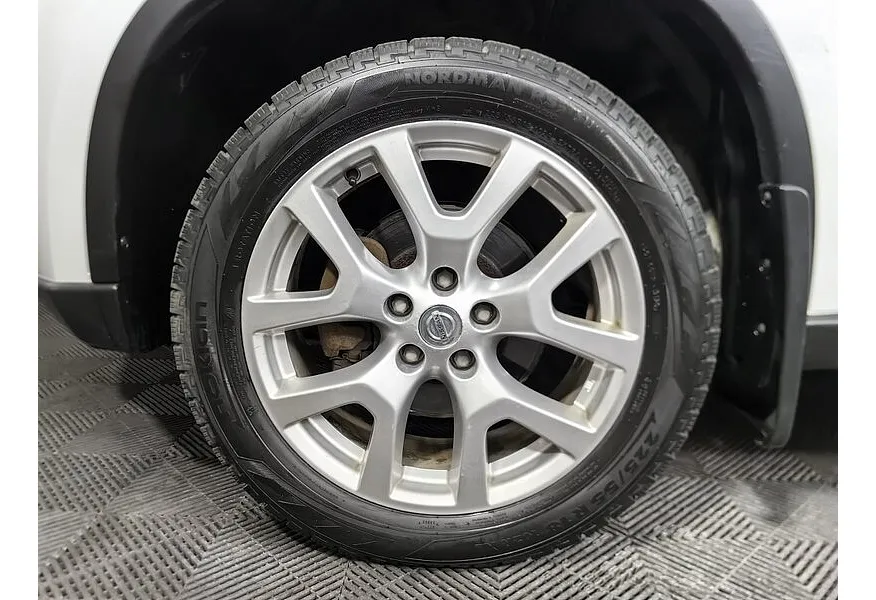 Nissan X-Trail 2.0 CVT AWD (141 л.с.) Белый в АВИЛОН. Слайд №9