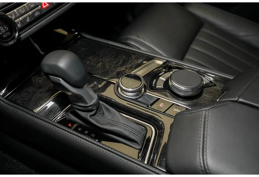 AURUS Komendant 4.4 AWD AT (598 л.с.) Серый в АВИЛОН. Слайд №7