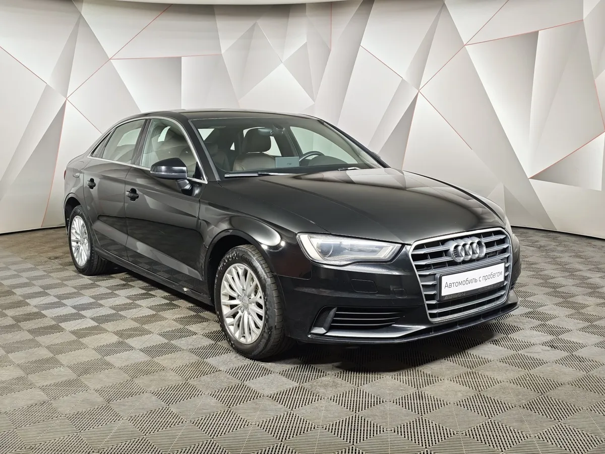 Audi A3 1.4 TFSI S tronic (125 л.с.) Ambition Черный в АВИЛОН. Слайд №3