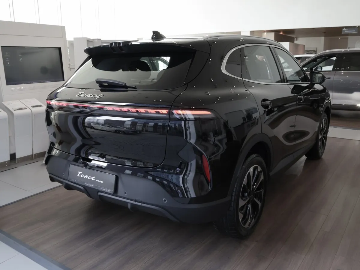 Tenet Plus L6 1.5T 6DCT 2WD (147 л.с.) Элегант Черный в АВИЛОН. Слайд №4