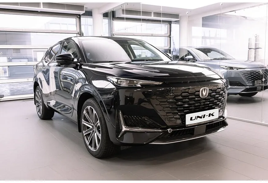 Changan UNI-K 2.0 AT 4WD (226 л.с.) Tech Черный в АВИЛОН. Слайд №2