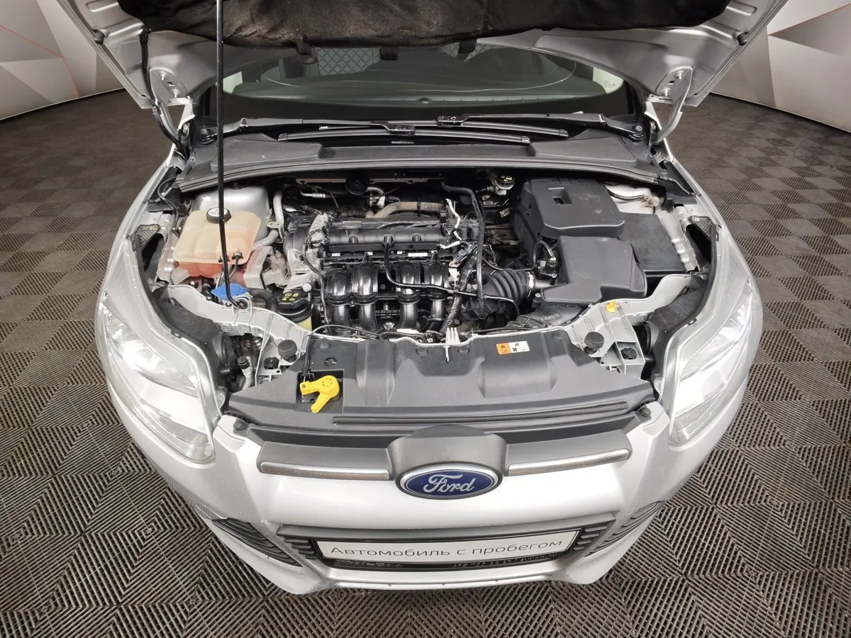 Ford Focus 1.6 MT (125 л.с.) Trend Серебристый в АВИЛОН. Слайд №10