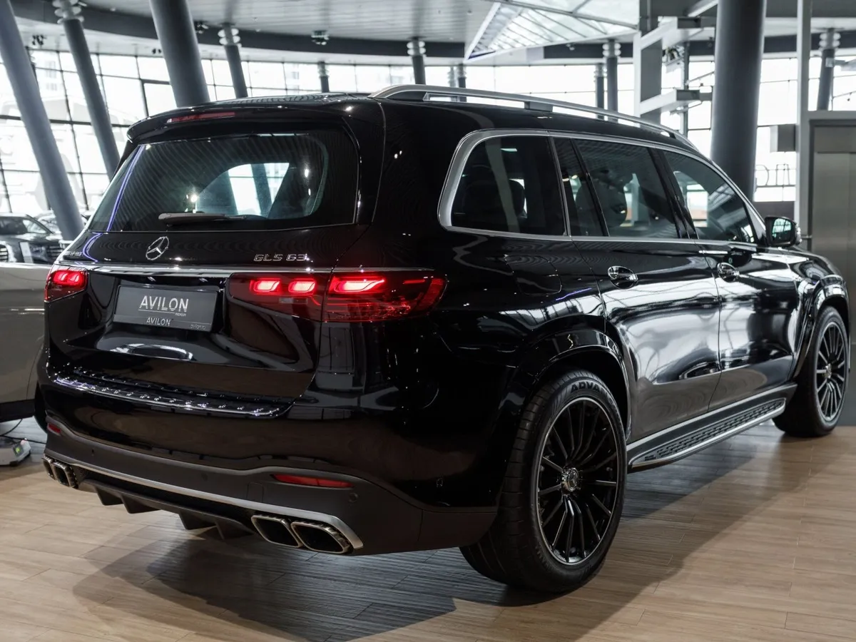 Mercedes-Benz GLS 63 4MATIC 7G-TRONIC PLUS (585 л.с.) Особая серия Черный в АВИЛОН. Слайд №6