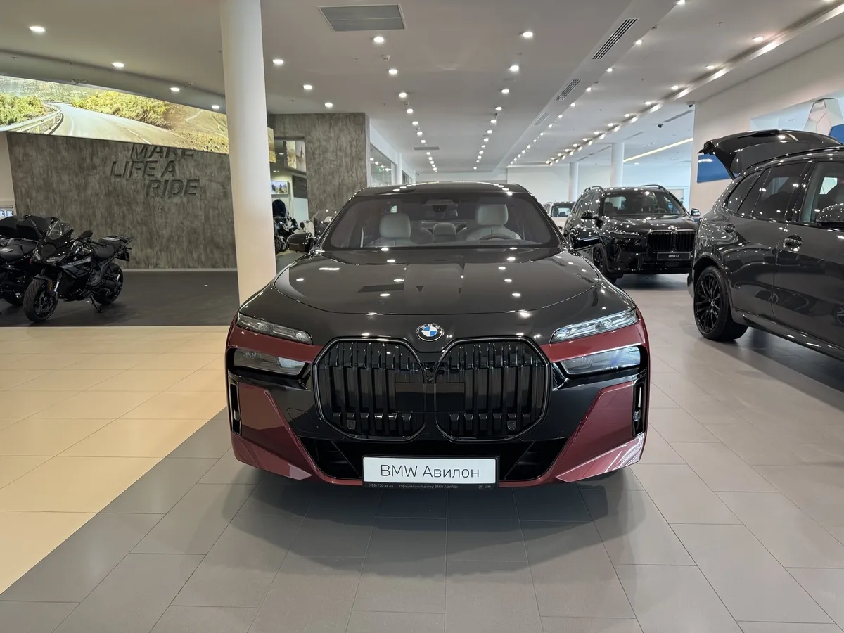 АВИЛОН - BMW 7 серия 760i xDrive Steptronic (544 л.с.) Красный - slide 10102437