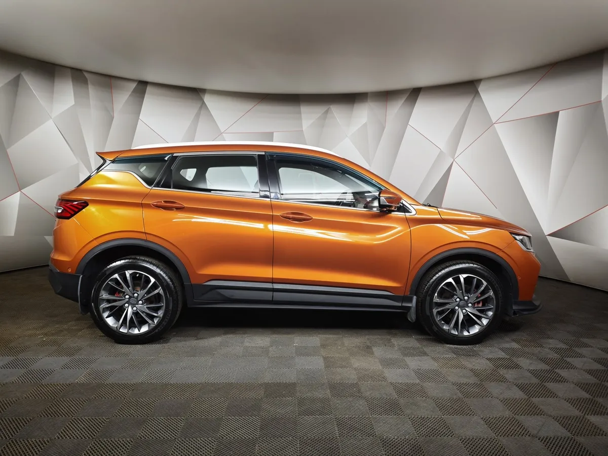 Geely Coolray 1.5T 7DCT 2WD (150 л.с.) Flagship Оранжевый в АВИЛОН. Слайд №6
