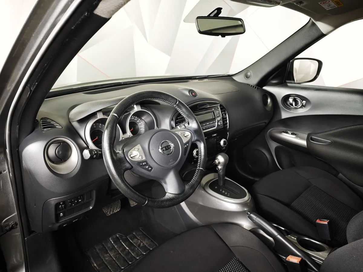 Nissan Juke 1.6 CVT (117 л.с.) Серый в АВИЛОН. Слайд №18