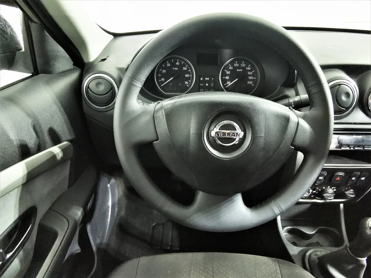 Nissan Almera 1.6 MT (102 л.с.) Бежевый в АВИЛОН. Слайд №19