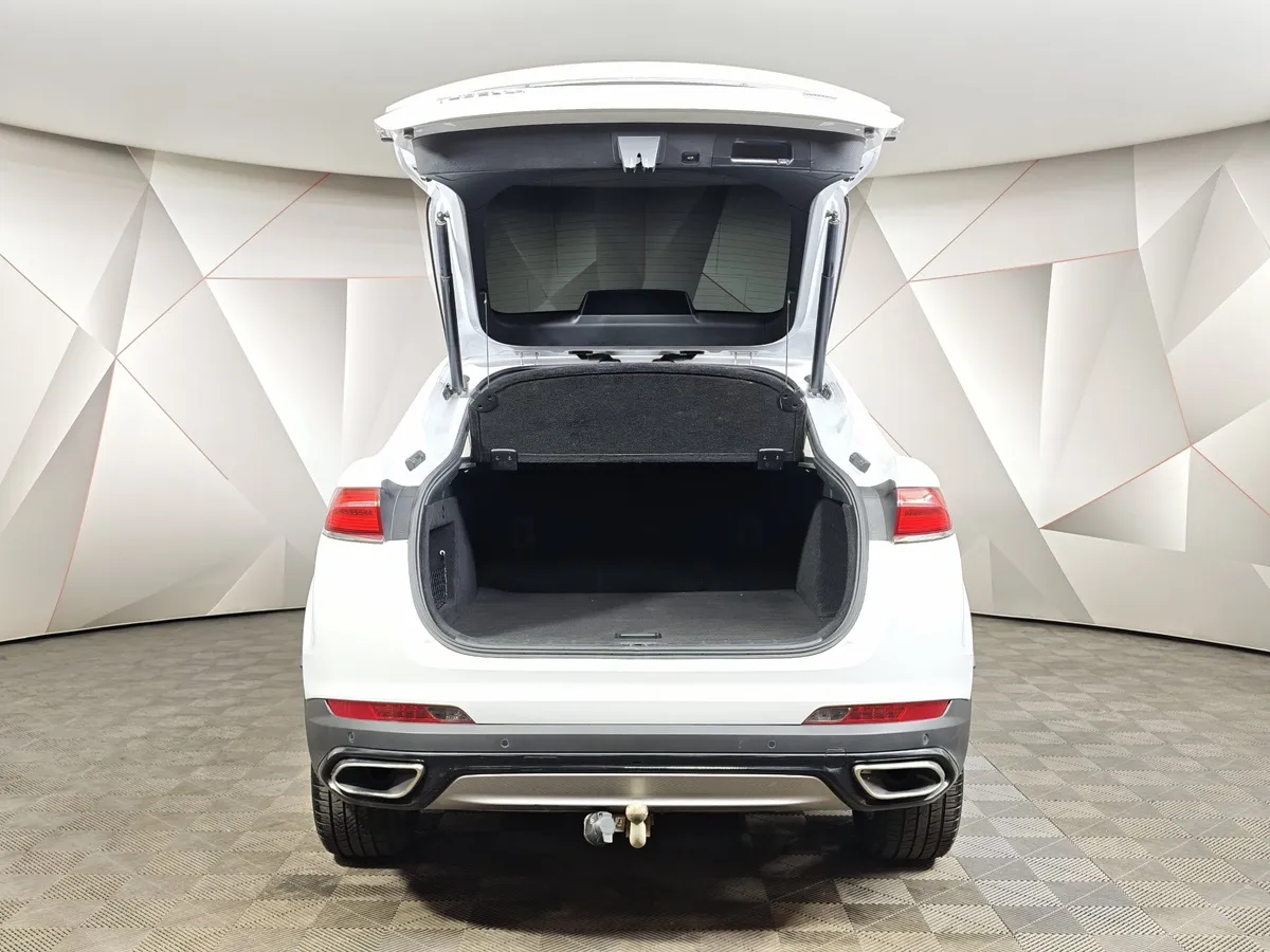 Geely Tugella 2.0 AT AWD (238 л.с.) Flagship Белый в АВИЛОН. Слайд №12