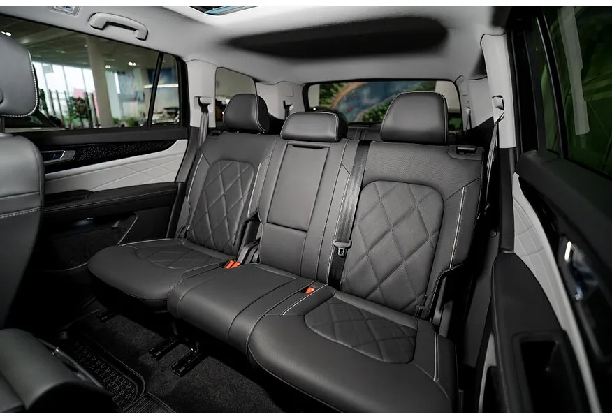 АВИЛОН - Volkswagen Teramont 2.0 TSI AT 4Motion (220 л.с.) Respected flagship version Черный - slide 8