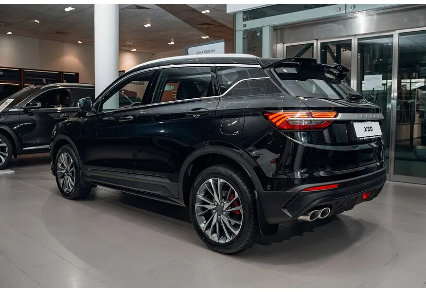 Belgee X50 1.5T 7DCT 2WD (150 л.с.) Prestige Черный в АВИЛОН. Слайд №3