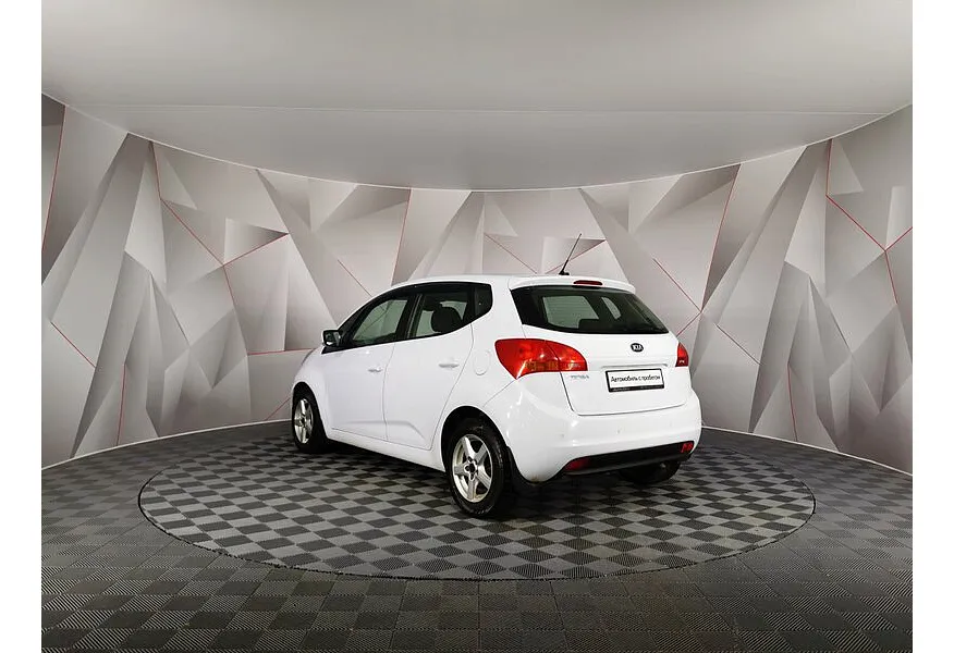 Kia Venga 1.6 AT (125 л.с.) Белый в АВИЛОН. Слайд №4