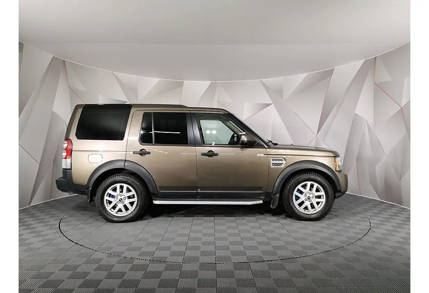 Land Rover Discovery 2.7 TD AT (188 л.с.) Коричневый в АВИЛОН. Слайд №6