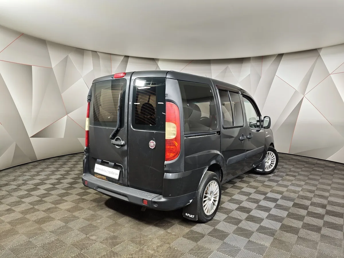 Fiat Doblo 1.4 MT (95 л.с.) Combi Черный в АВИЛОН. Слайд №2