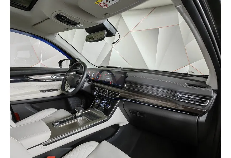 АВИЛОН - EXEED VX 2.0 AMT AWD (249 л.с.) President Черный - slide 10