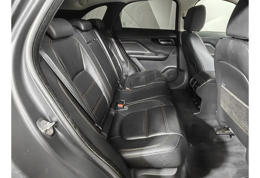 Jaguar F-Pace 2.0 TD AT AWD (240 л.с.) R-Sport Белый в АВИЛОН. Слайд №16