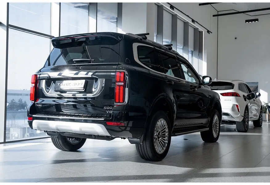 TANK 500 3.0 Turbo V6 AT 4WD (299 л.с.) Premium Черный в АВИЛОН. Слайд №2