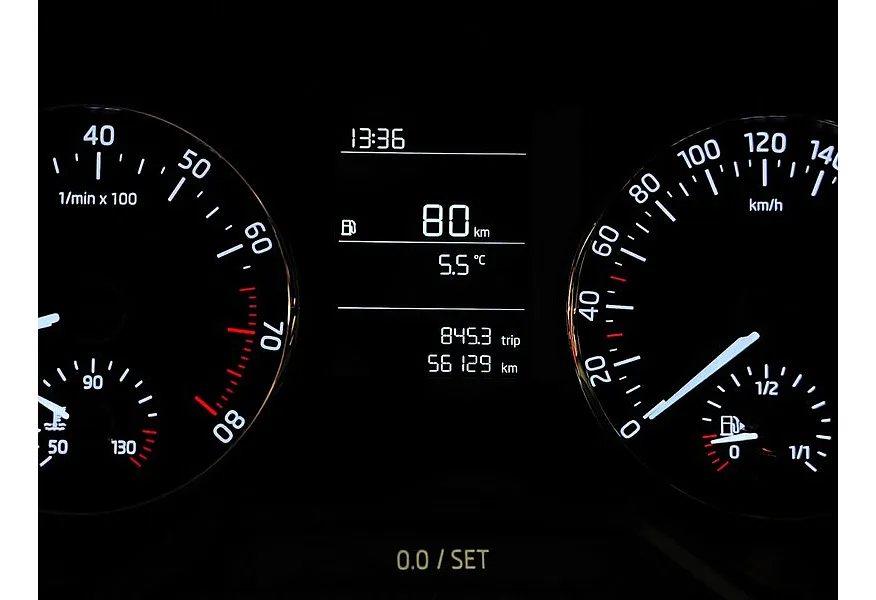 Skoda Octavia 1.6 MPI MT (110 л.с.) Коричневый в АВИЛОН. Слайд №18