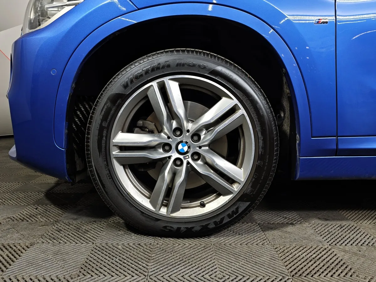 BMW X1 20i xDrive Steptronic AT (192 л.с.) Синий в АВИЛОН. Слайд №7
