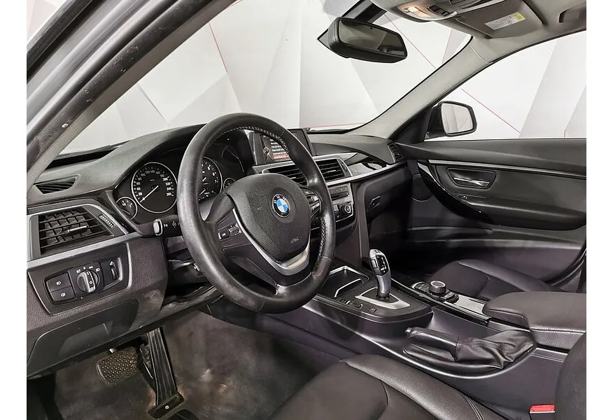 BMW 3 серия 318i AT (136 л.с.) Серебристый в АВИЛОН. Слайд №12