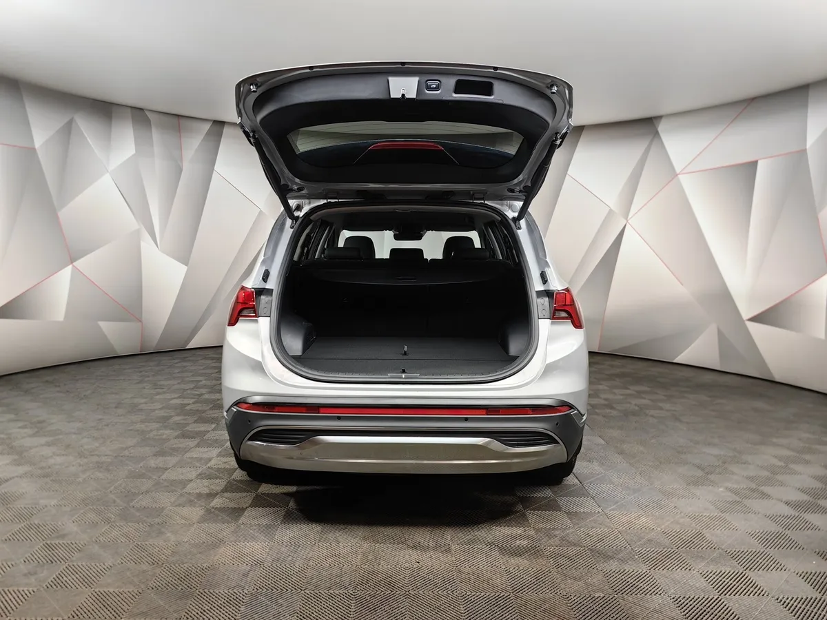 Hyundai Santa Fe 2.2 CRDi AWD 8AT (200 л.с.) High-Tech Серый в АВИЛОН. Слайд №12