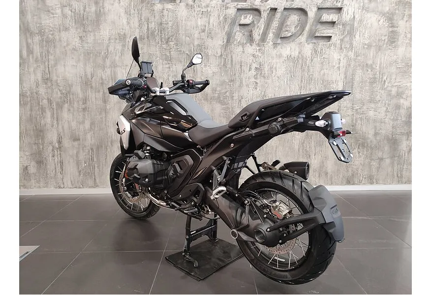 АВИЛОН - BMW Motorrad R 1300 GS R 1300 GS 1300 см³ (145) 1300 Черный - slide 4
