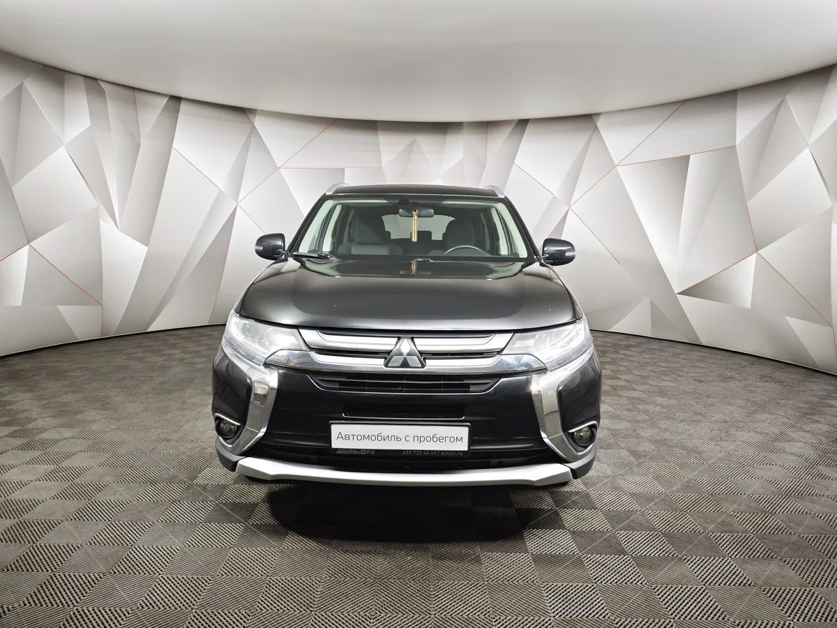 Mitsubishi Outlander 2.0 CVT 4WD (146 л.с.) Черный в АВИЛОН. Слайд №7