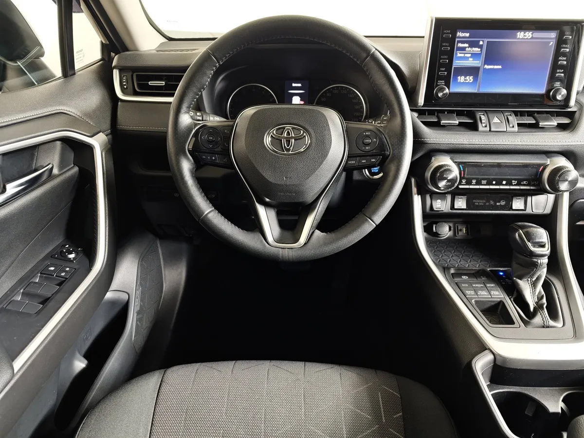 Toyota RAV4 2.0i CVT AWD (149 л.с.) Люкс Черный в АВИЛОН. Слайд №20
